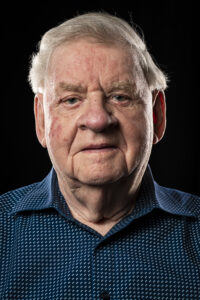 portret van een oudere man Fotograaf Deventer | Bedrijfsfotografie | Geënsceneerde fotografie | Studiofotografie